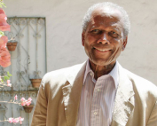 Actor Sidney Poitier poses for a portrait in Beverly Hills, California, in 2008. Photo: The Associated Press